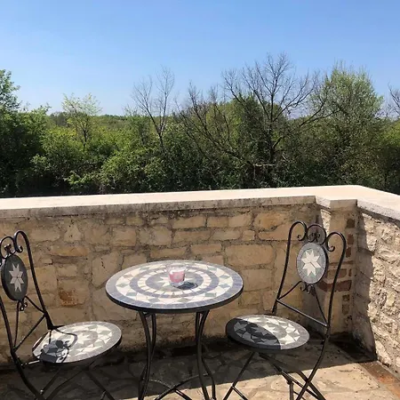 Villa Lamija