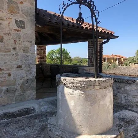 Villa Lamija *