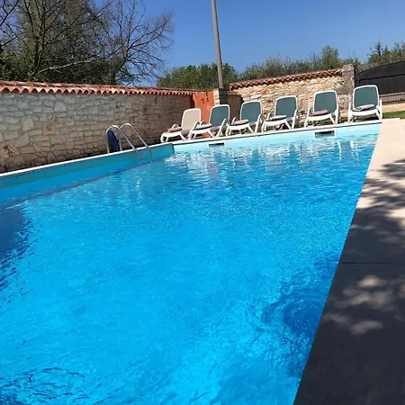 Villa Lamija *